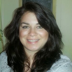 Meet your Posher, Alexia